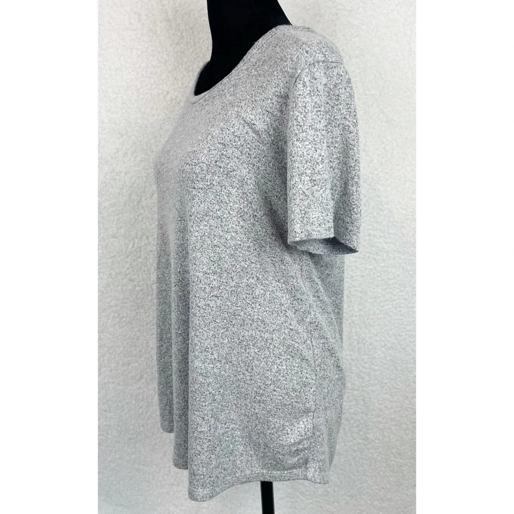 THREE DOTS • Grey Marled Casual Crewneck Short Sleeve Tee, M - Picture 7 of 12